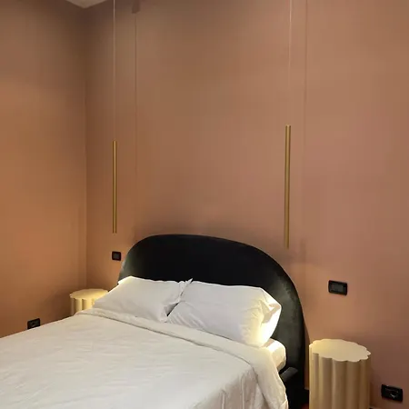 Affittacamere Talia - Genoa With 24-hour Check-in Near Brignole Station Roma